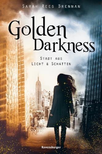 Golden Darkness - Stadt aus Licht & Schatten